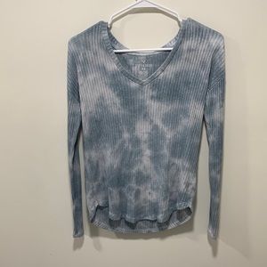 American Eagle Long sleeved top